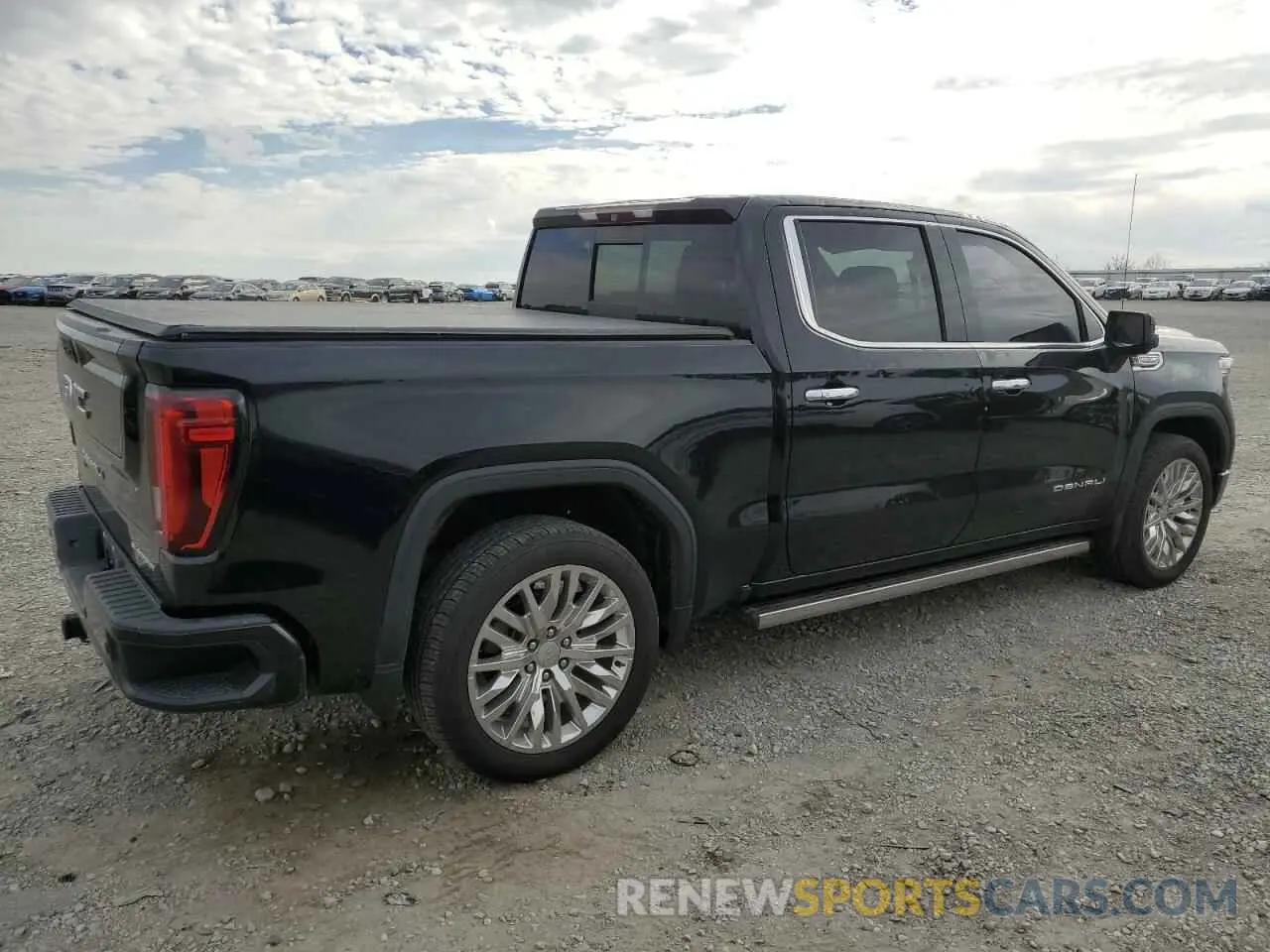 3 Photograph of a damaged car 1GTU9FEL3KZ112898 GMC SIERRA 2019