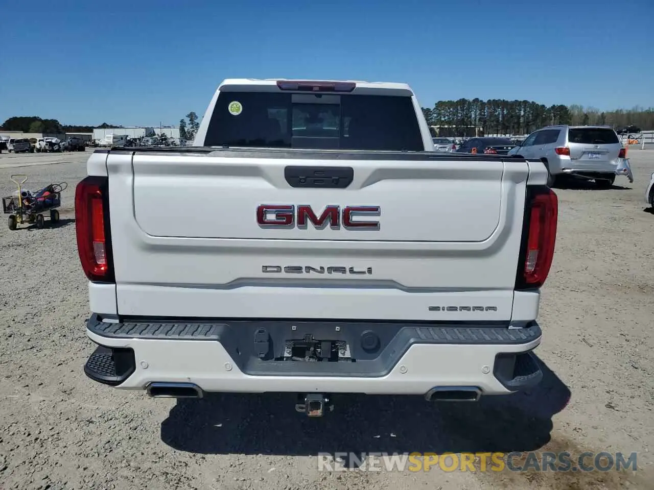 6 Photograph of a damaged car 1GTU9FELXKZ198565 GMC SIERRA 2019