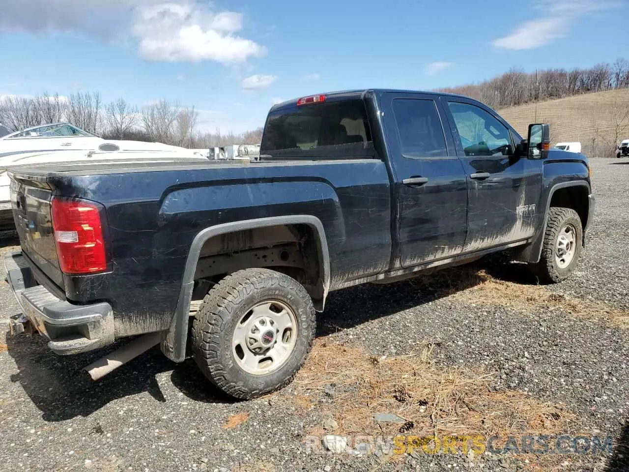 3 Photograph of a damaged car 2GT22NEG1K1223659 GMC SIERRA 2019