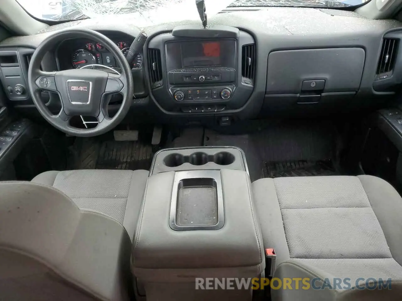 8 Photograph of a damaged car 2GTR1LEC3K1145906 GMC SIERRA 2019