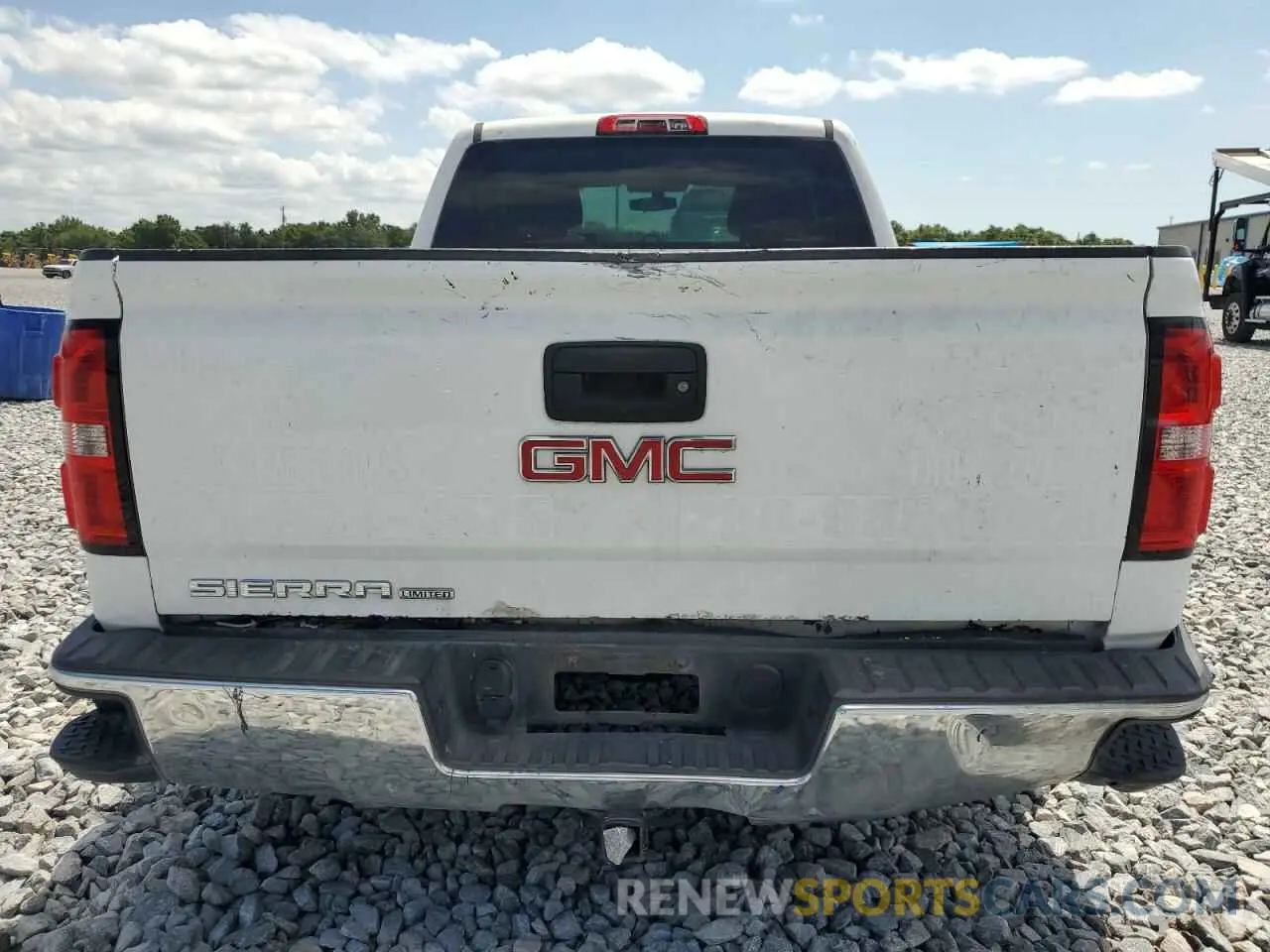 6 Photograph of a damaged car 2GTR1LECXK1139391 GMC SIERRA 2019