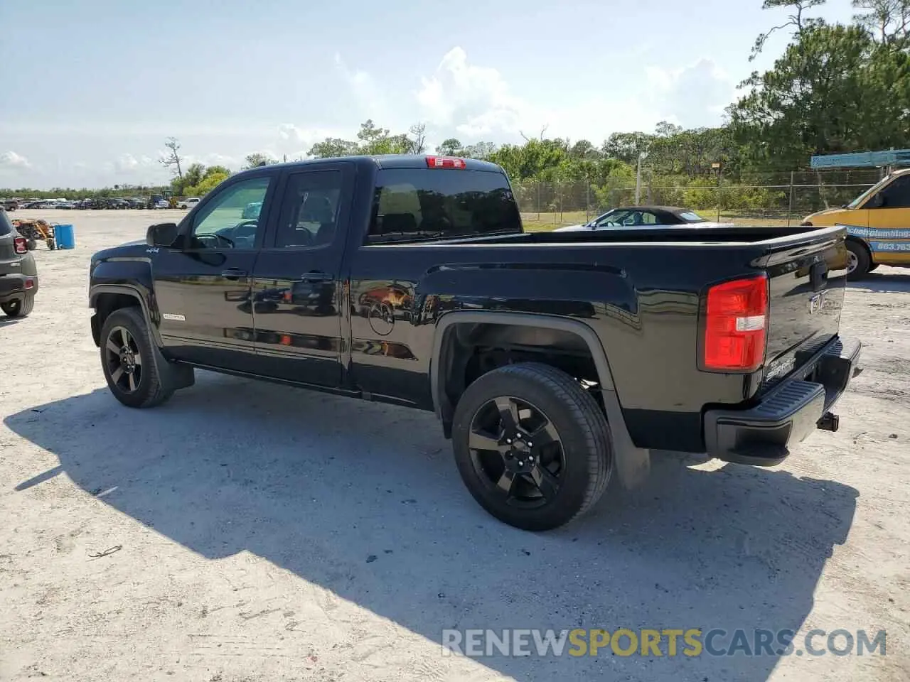 2 Photograph of a damaged car 2GTV2LEC1K1155653 GMC SIERRA 2019