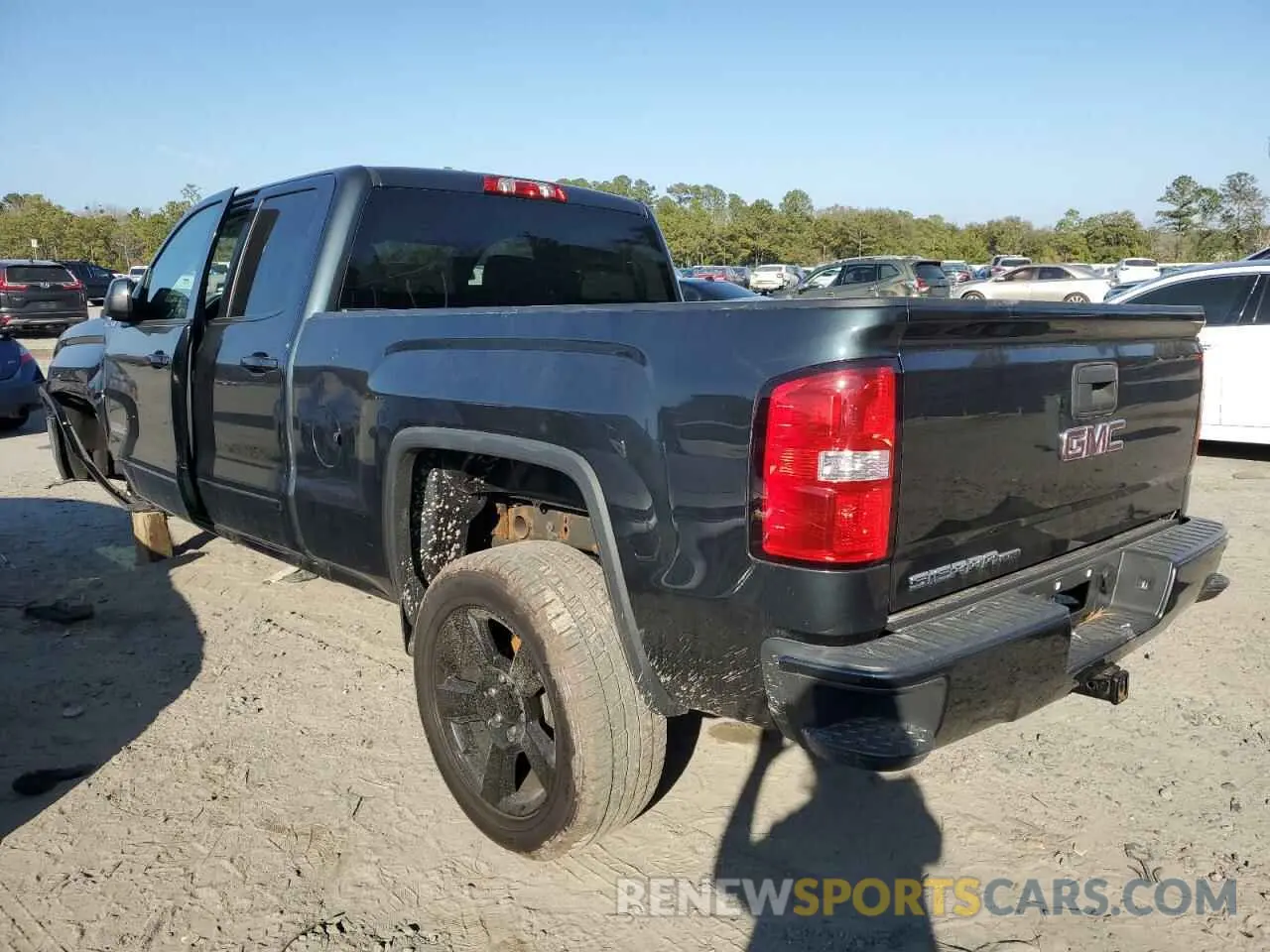 2 Photograph of a damaged car 2GTV2LEC1K1234546 GMC SIERRA 2019