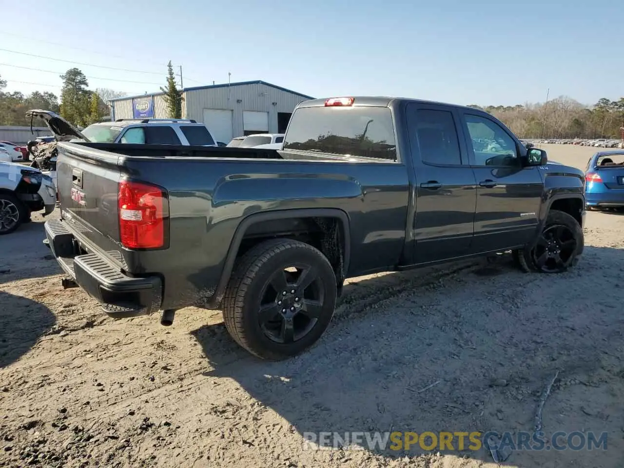 3 Photograph of a damaged car 2GTV2LEC1K1234546 GMC SIERRA 2019