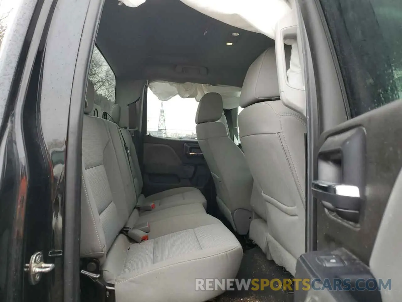10 Photograph of a damaged car 2GTV2LEC8K1148425 GMC SIERRA 2019