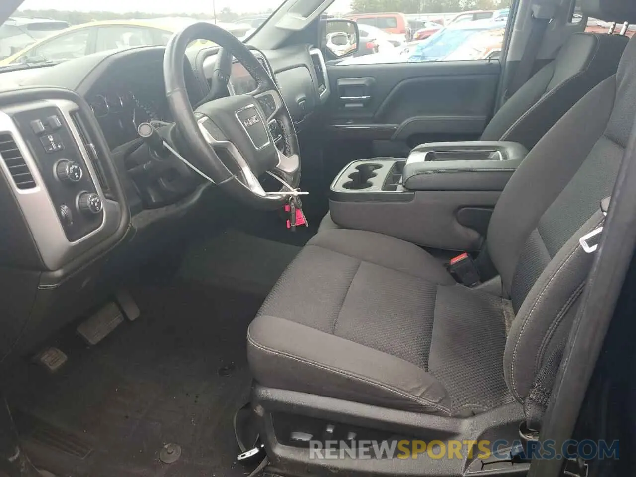 7 Photograph of a damaged car 2GTV2MEC9K1238804 GMC SIERRA 2019