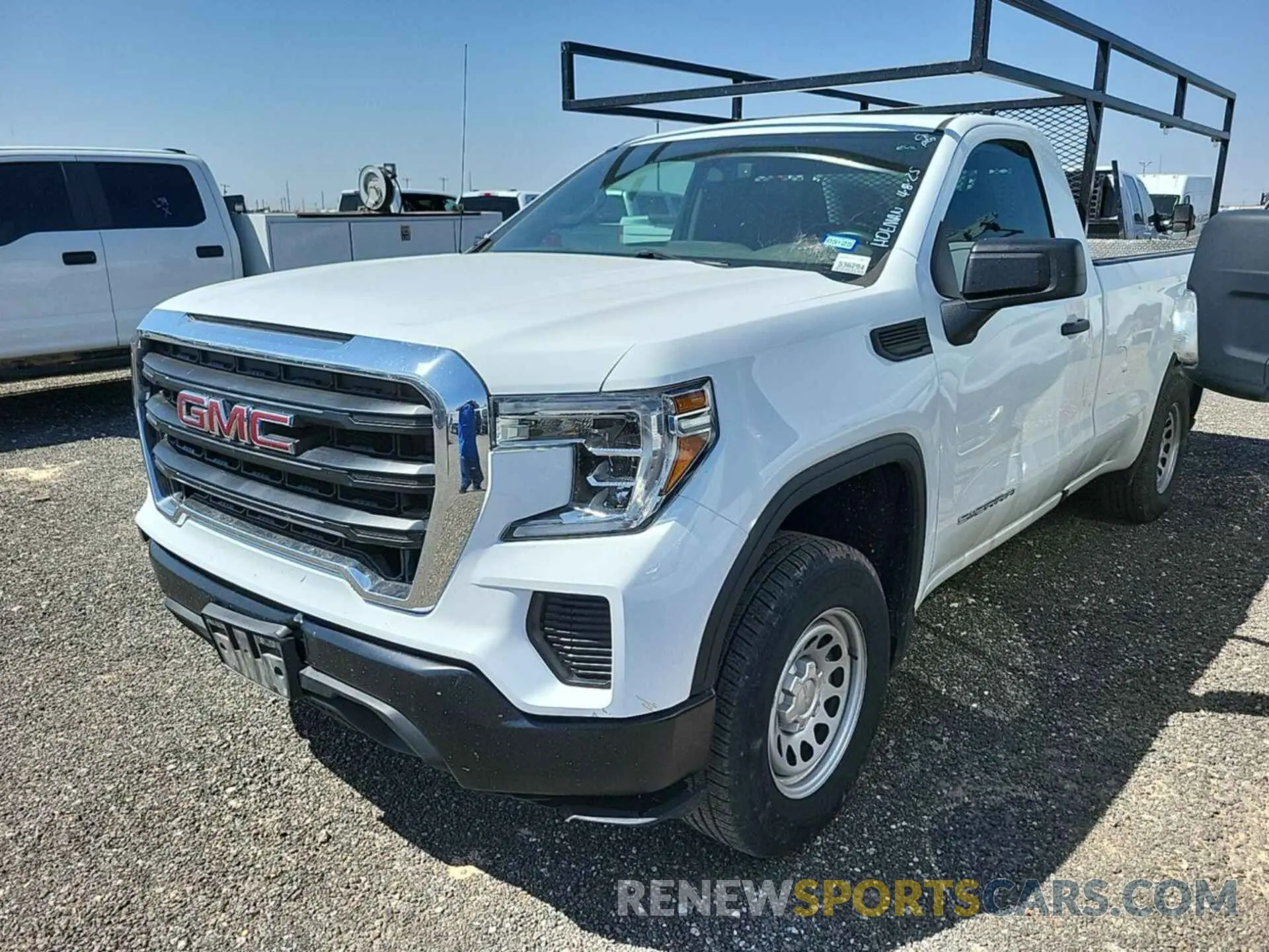 10 Photograph of a damaged car 3GTN8AEF8KG189531 GMC SIERRA 2019