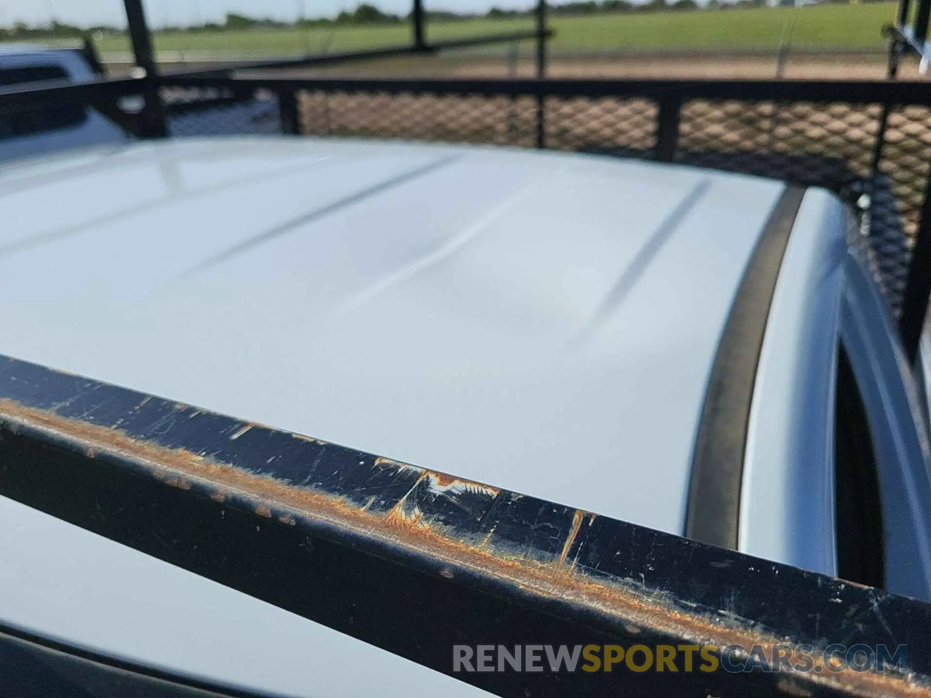 2 Photograph of a damaged car 3GTN8AEF8KG189531 GMC SIERRA 2019