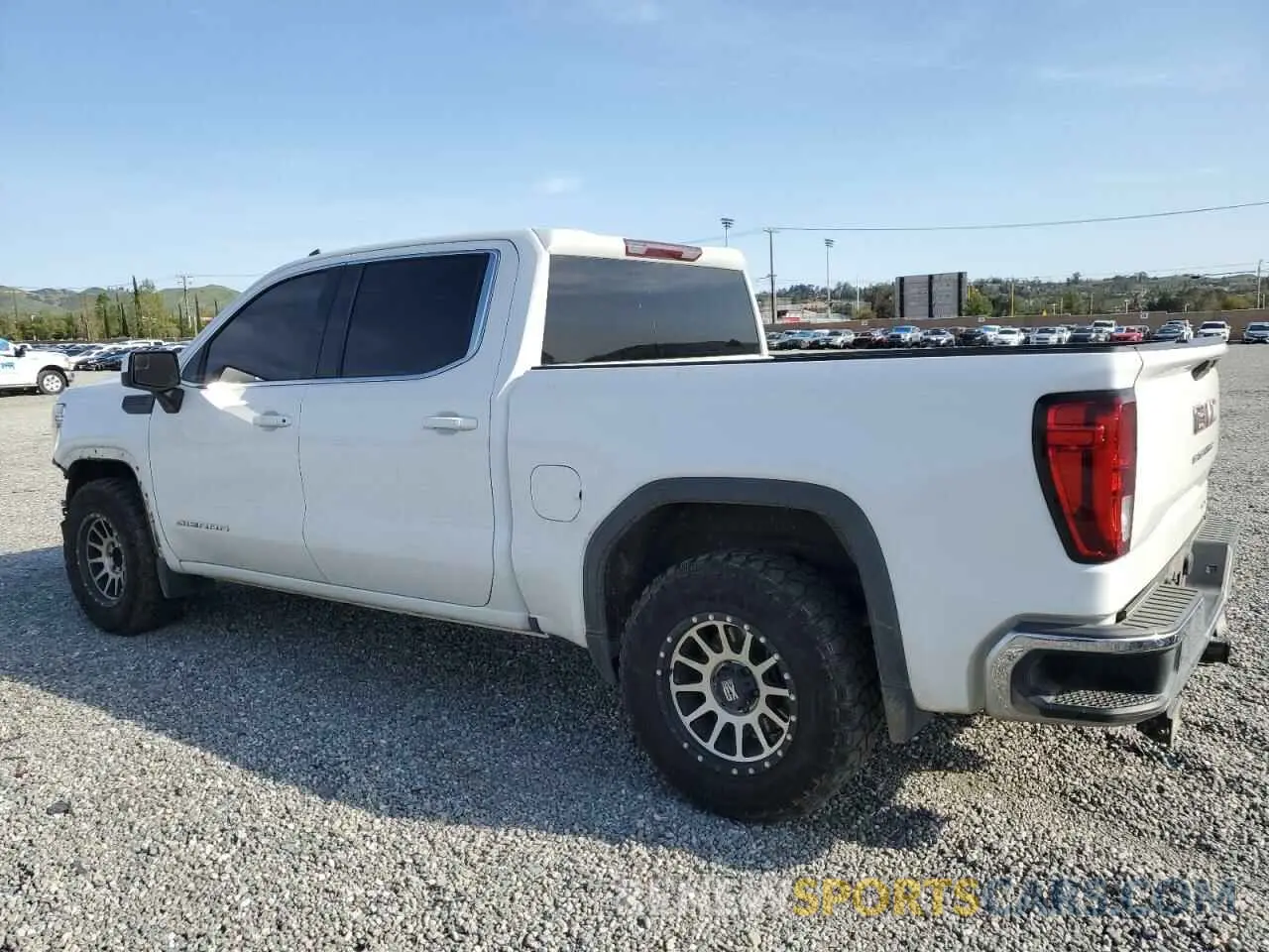 2 Photograph of a damaged car 3GTP8BEK1KG253663 GMC SIERRA 2019