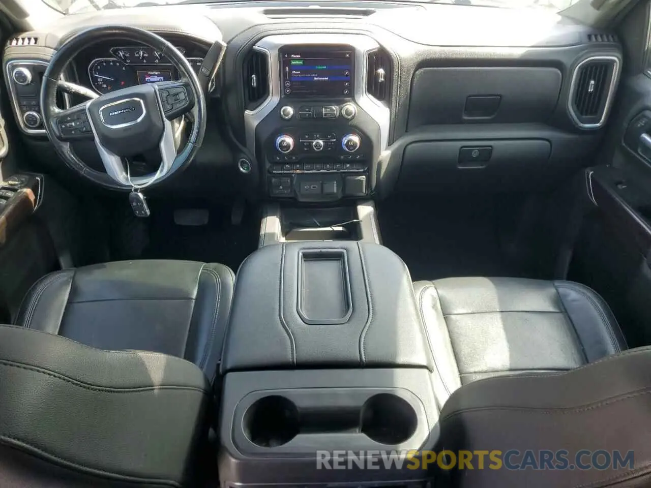 8 Photograph of a damaged car 3GTP8DED7KG227114 GMC SIERRA 2019