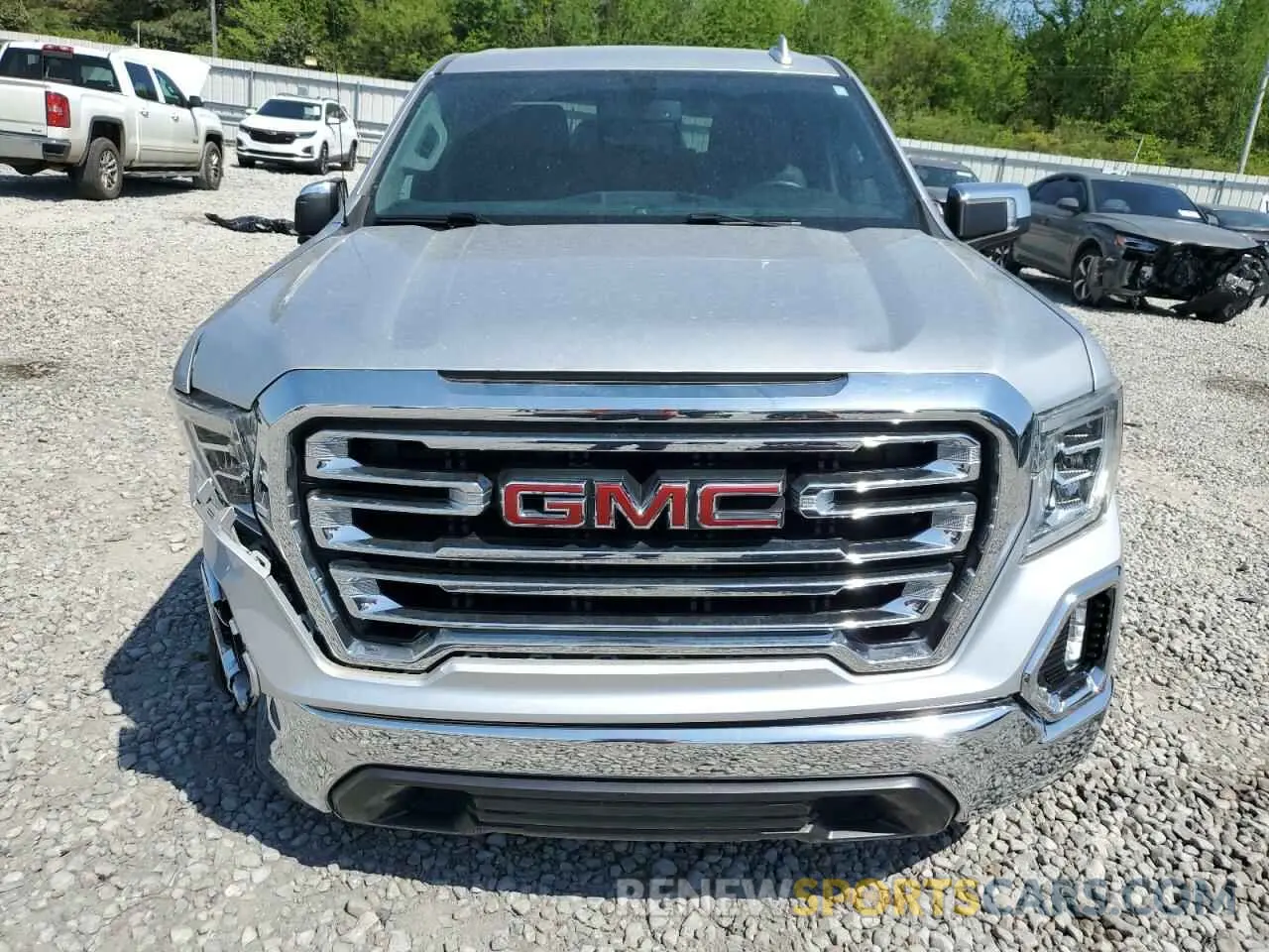 5 Photograph of a damaged car 3GTP8DED7KG310218 GMC SIERRA 2019