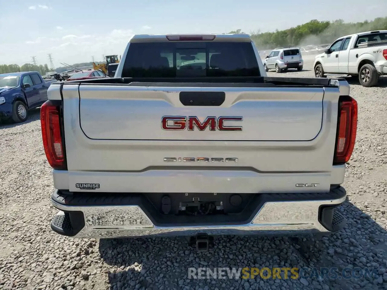 6 Photograph of a damaged car 3GTP8DED7KG310218 GMC SIERRA 2019