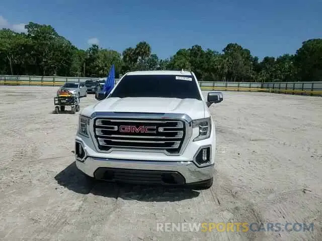 11 Photograph of a damaged car 3GTP8DED8KG245539 GMC SIERRA 2019