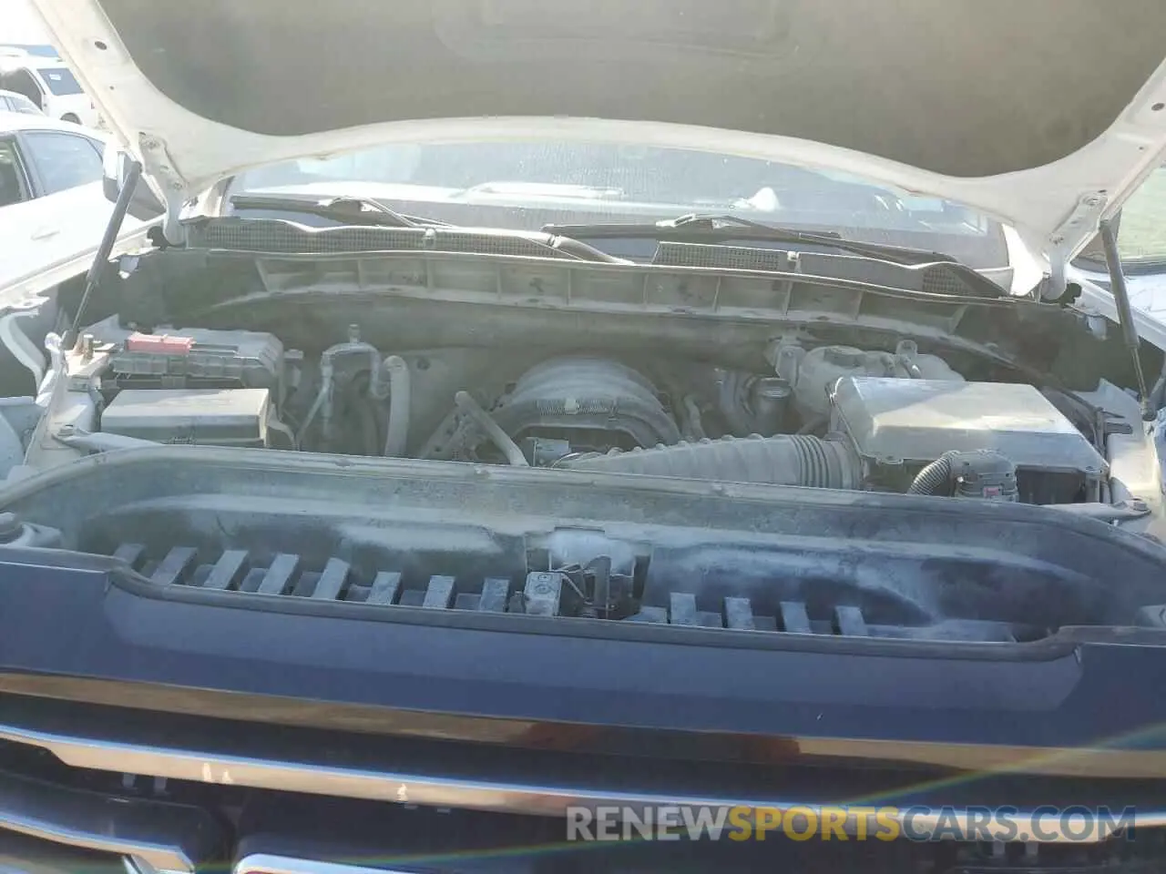 12 Photograph of a damaged car 3GTP9EEL3KG218274 GMC SIERRA 2019