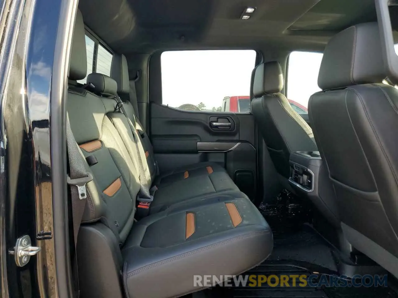 10 Photograph of a damaged car 3GTP9EEL8KG183957 GMC SIERRA 2019