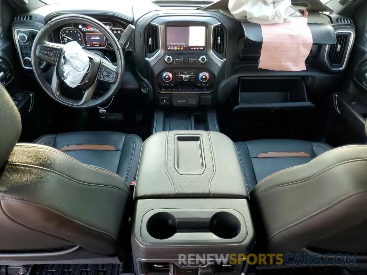 8 Photograph of a damaged car 3GTP9EEL8KG183957 GMC SIERRA 2019