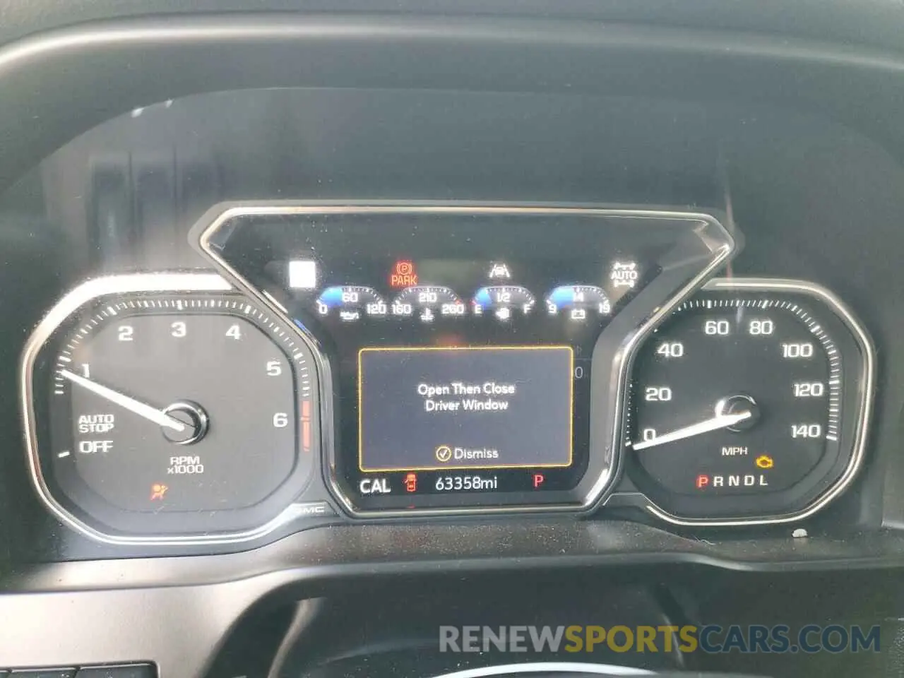 9 Photograph of a damaged car 3GTP9EEL8KG183957 GMC SIERRA 2019