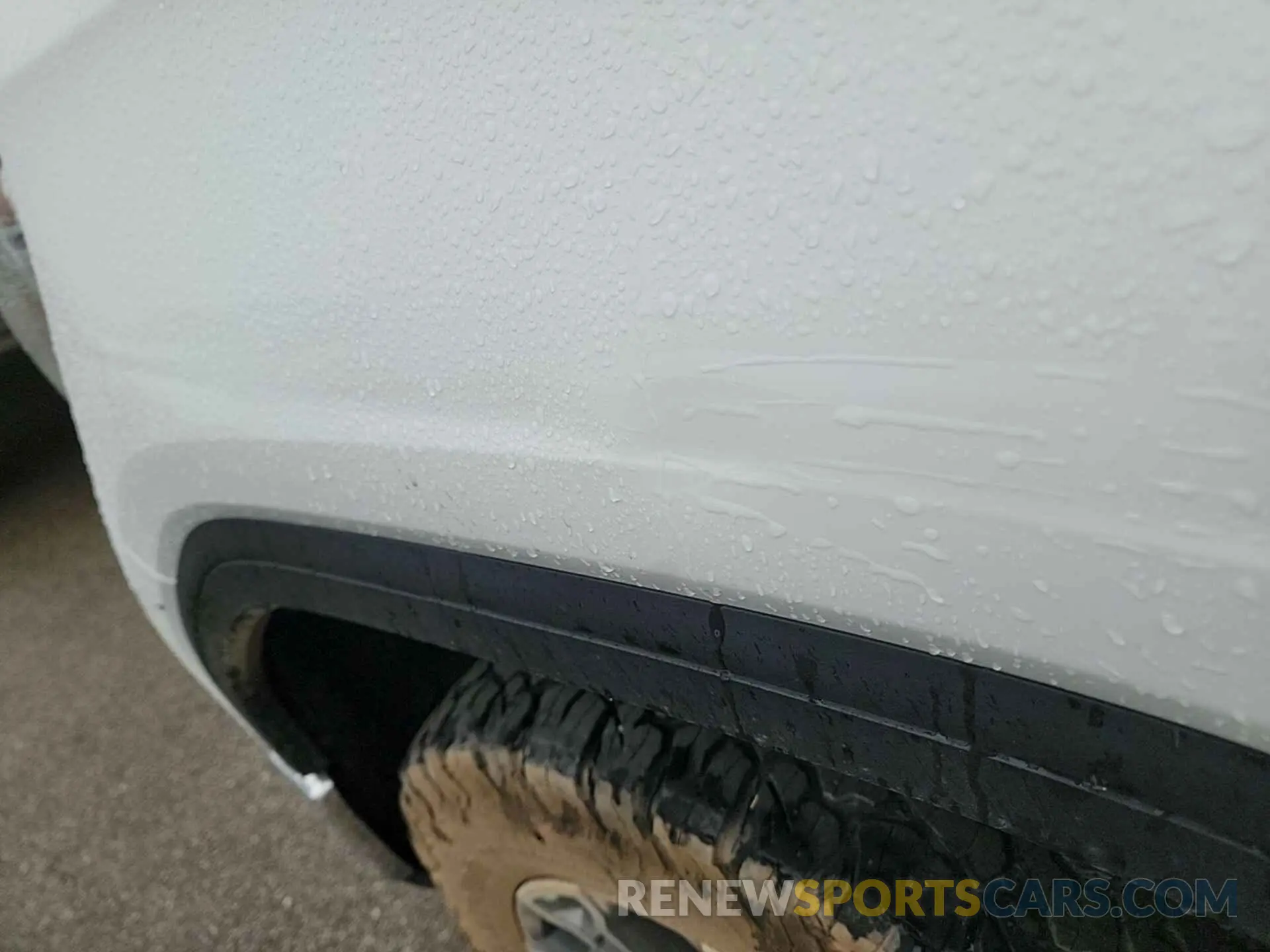 13 Photograph of a damaged car 3GTU9BED9KG226096 GMC SIERRA 2019