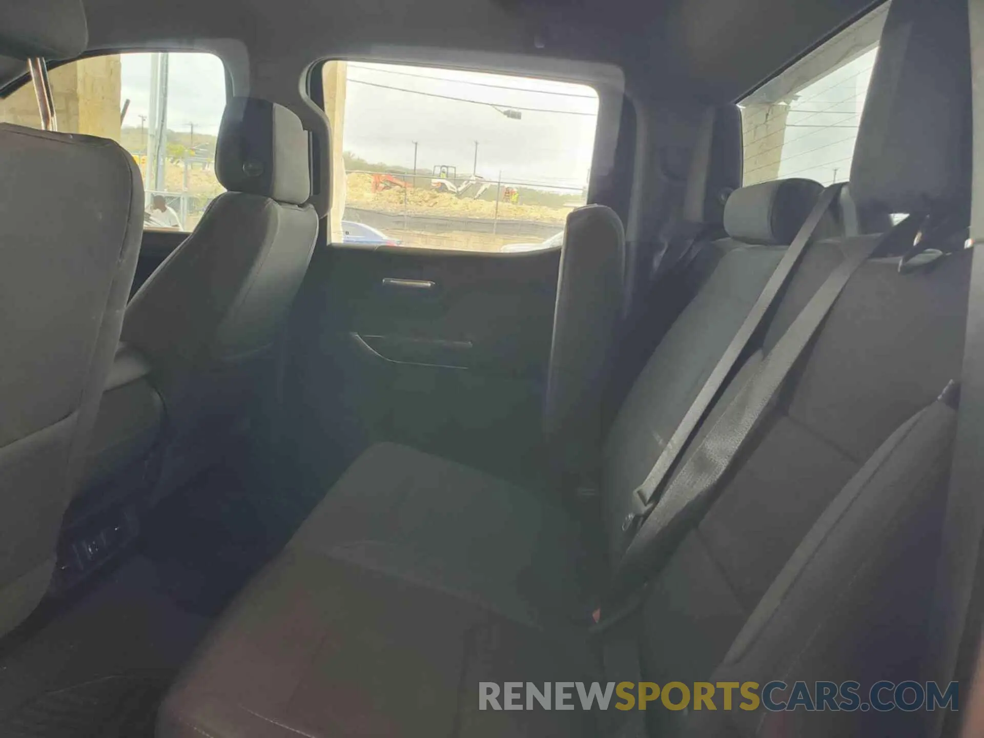 3 Photograph of a damaged car 3GTU9BED9KG226096 GMC SIERRA 2019