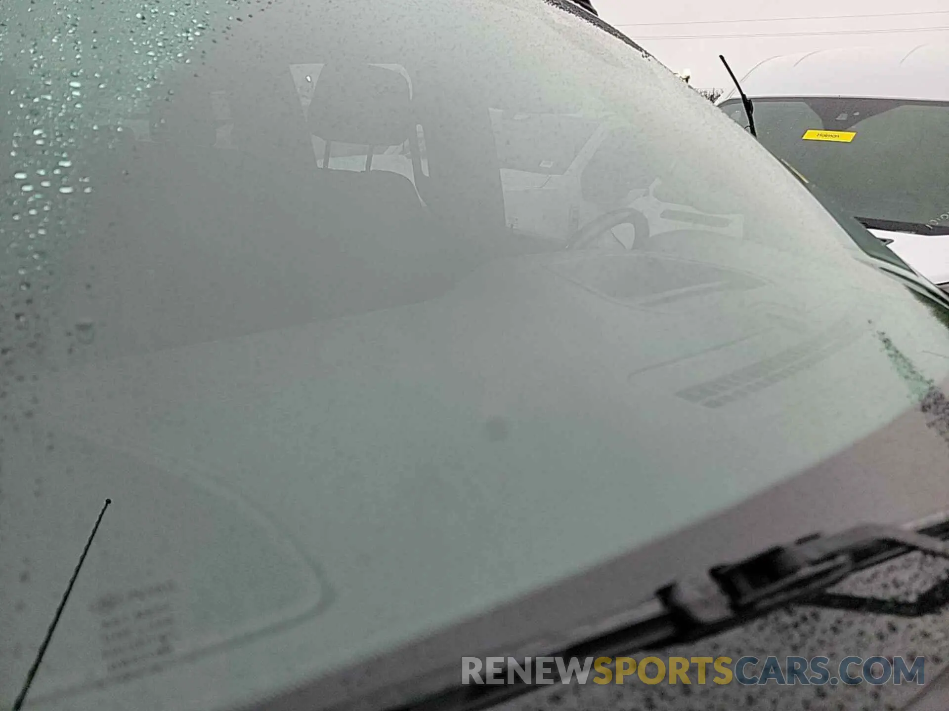 5 Photograph of a damaged car 3GTU9BED9KG226096 GMC SIERRA 2019