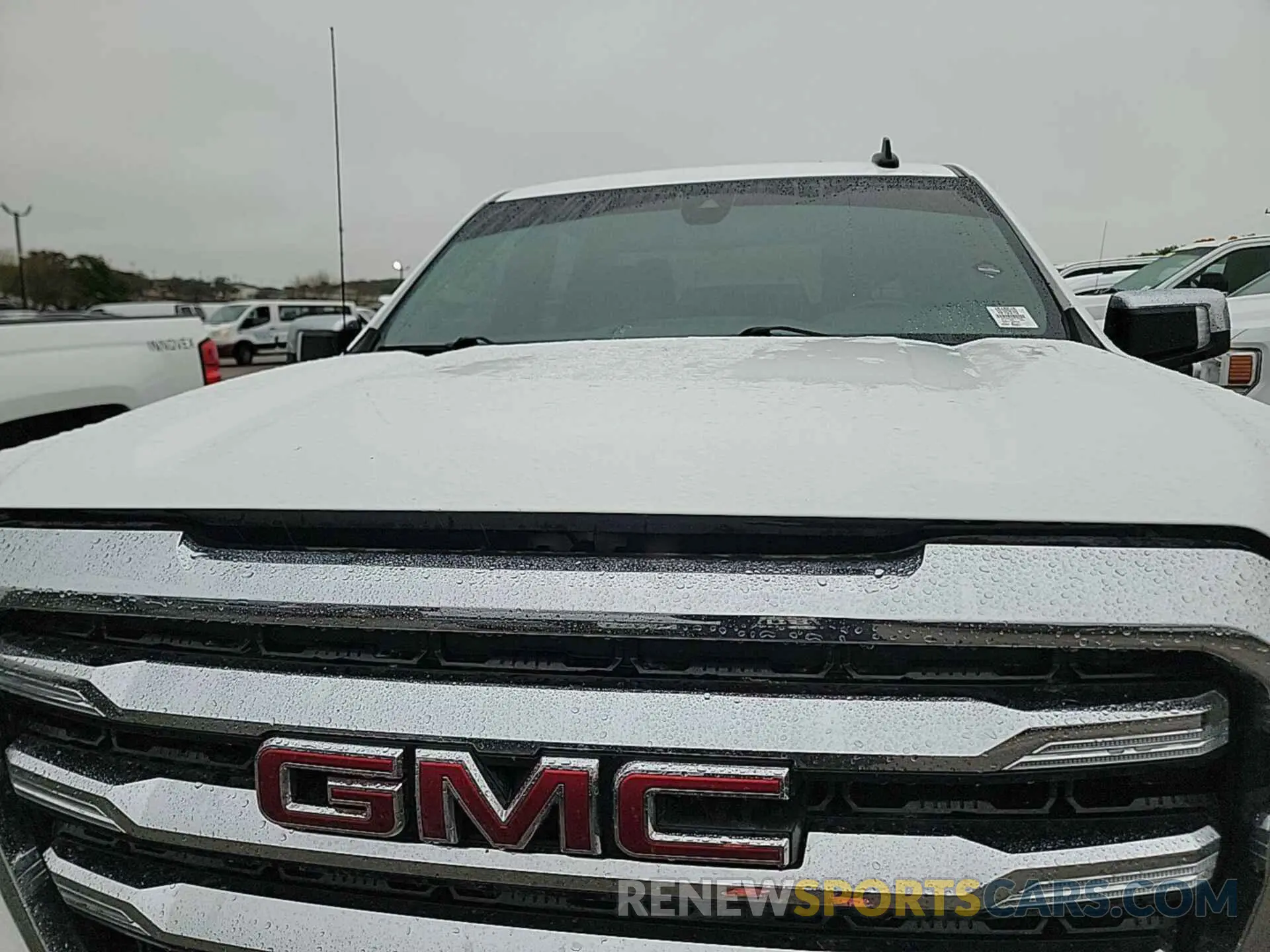 6 Photograph of a damaged car 3GTU9BED9KG226096 GMC SIERRA 2019