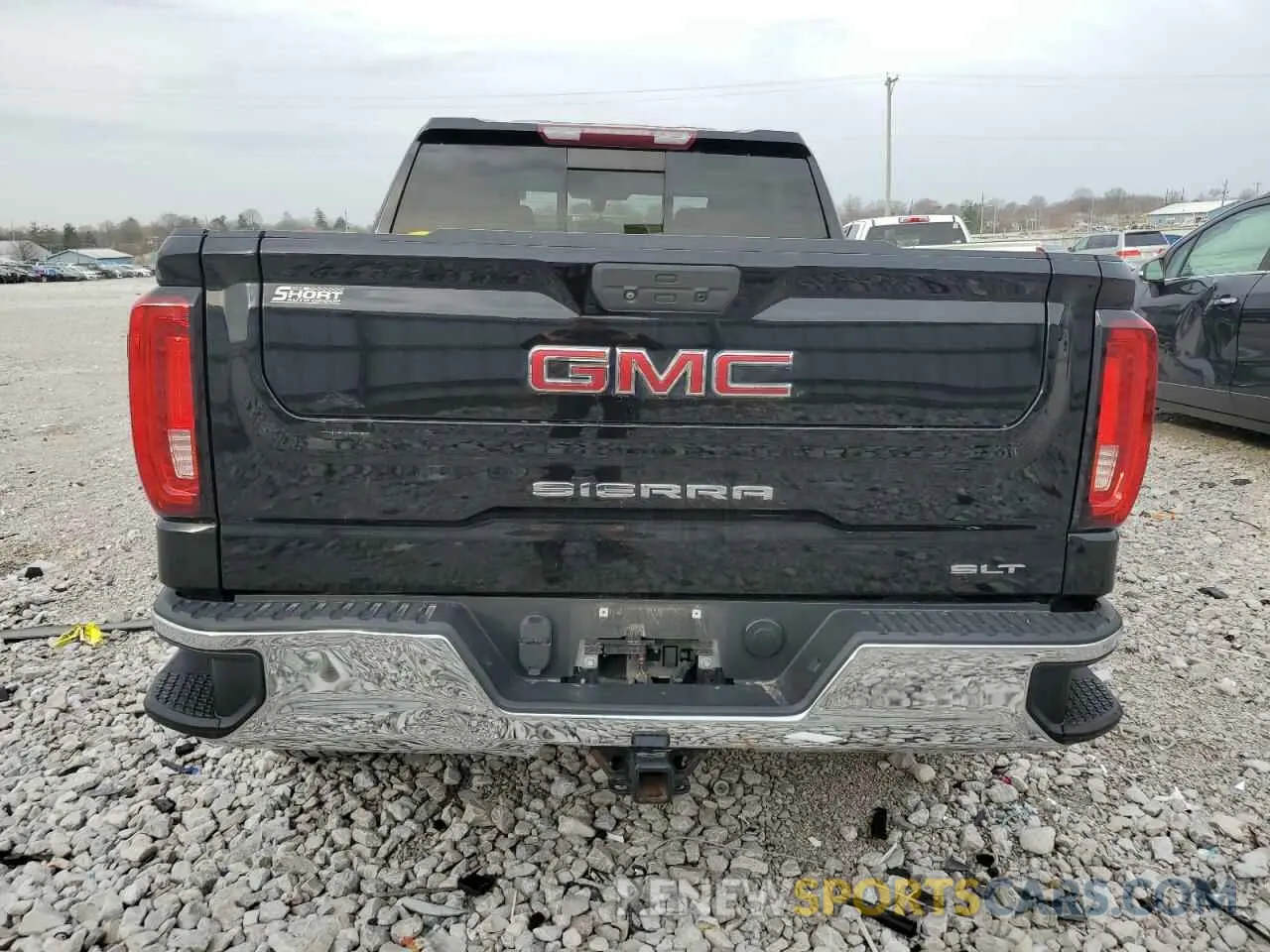 6 Photograph of a damaged car 3GTU9DED1KG140132 GMC SIERRA 2019