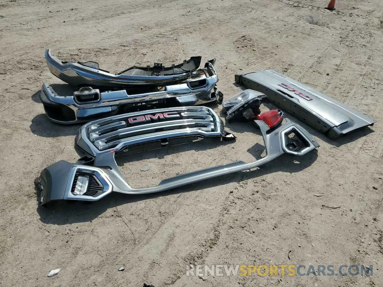 12 Photograph of a damaged car 3GTU9DED5KG263156 GMC SIERRA 2019