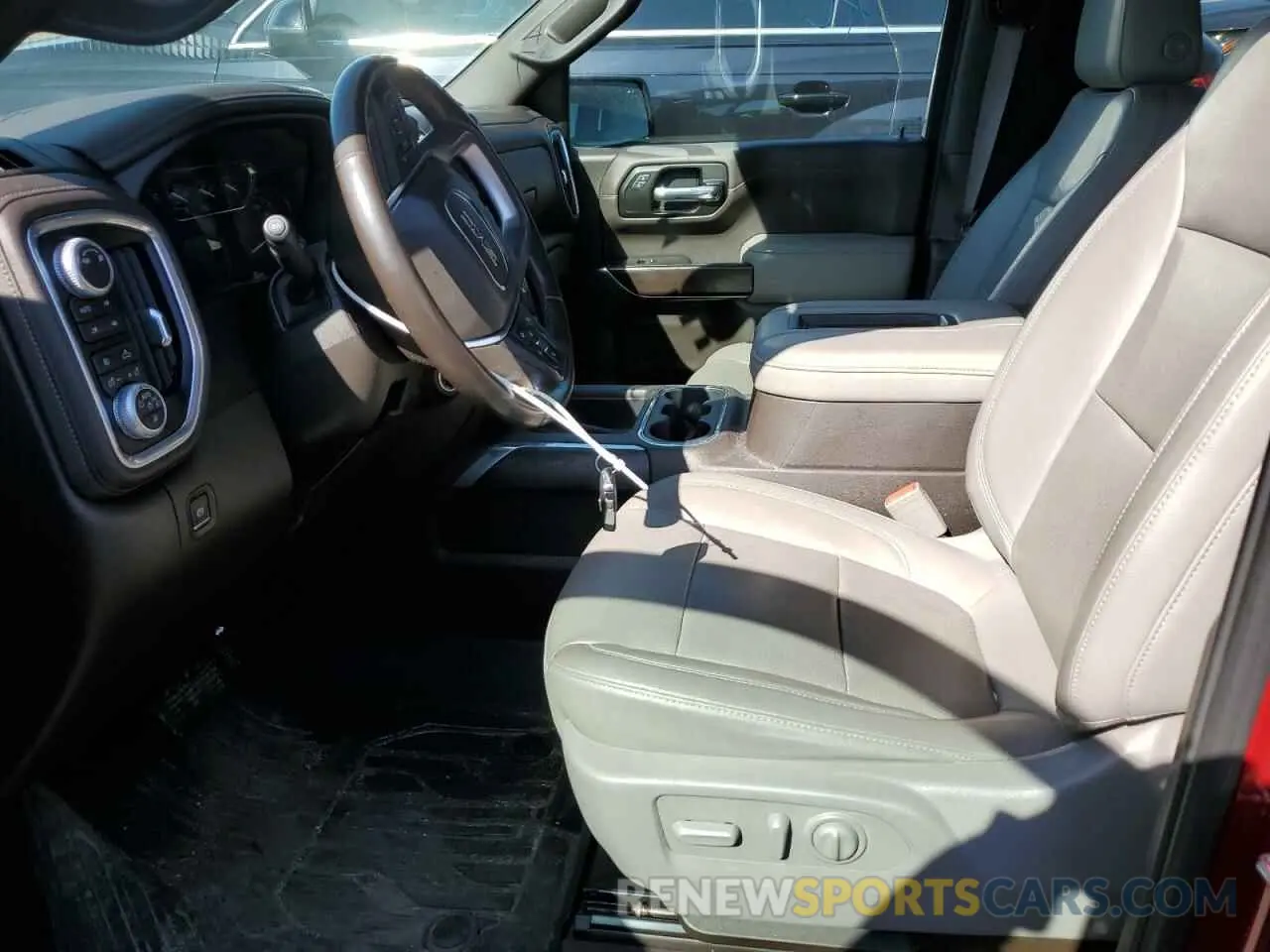 7 Photograph of a damaged car 3GTU9DED6KG235799 GMC SIERRA 2019