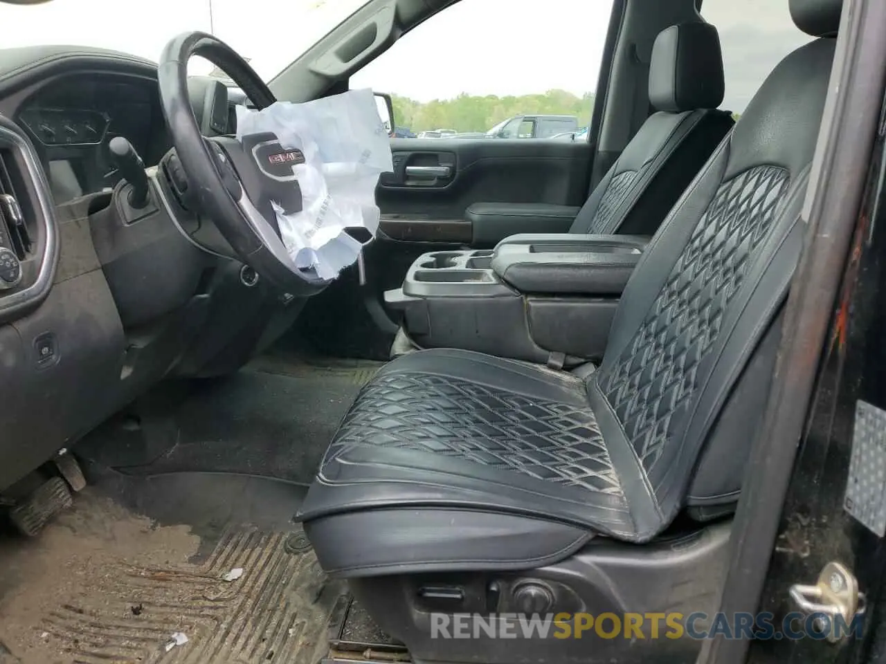 7 Photograph of a damaged car 3GTU9DED6KG257110 GMC SIERRA 2019