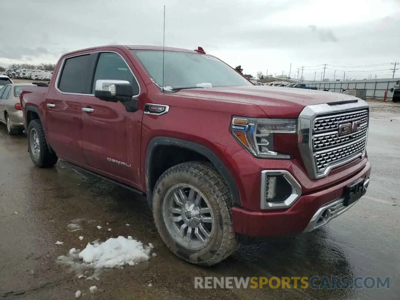 4 Photograph of a damaged car 3GTU9FEL0KG300908 GMC SIERRA 2019