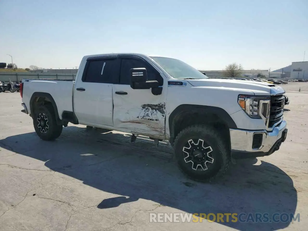 4 Photograph of a damaged car 1GT49LE72LF145802 GMC SIERRA 2020