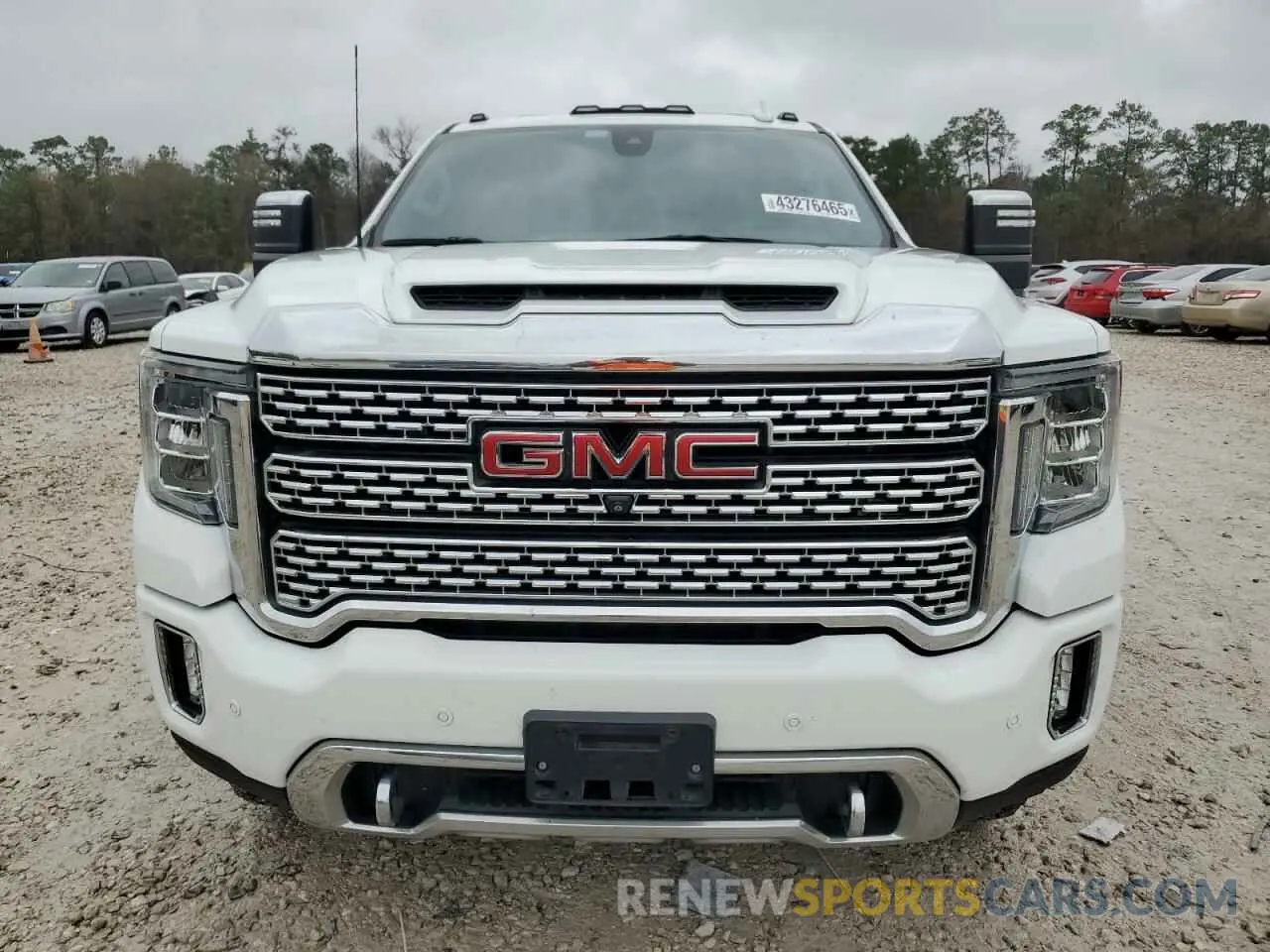 5 Photograph of a damaged car 1GT49REY0LF162996 GMC SIERRA 2020
