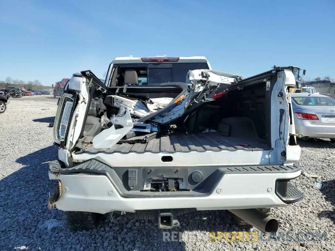 6 Photograph of a damaged car 1GT49REY1LF209940 GMC SIERRA 2020