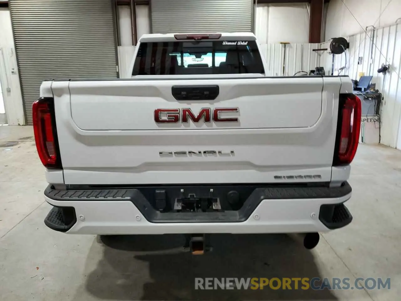6 Photograph of a damaged car 1GT49REY3LF107118 GMC SIERRA 2020