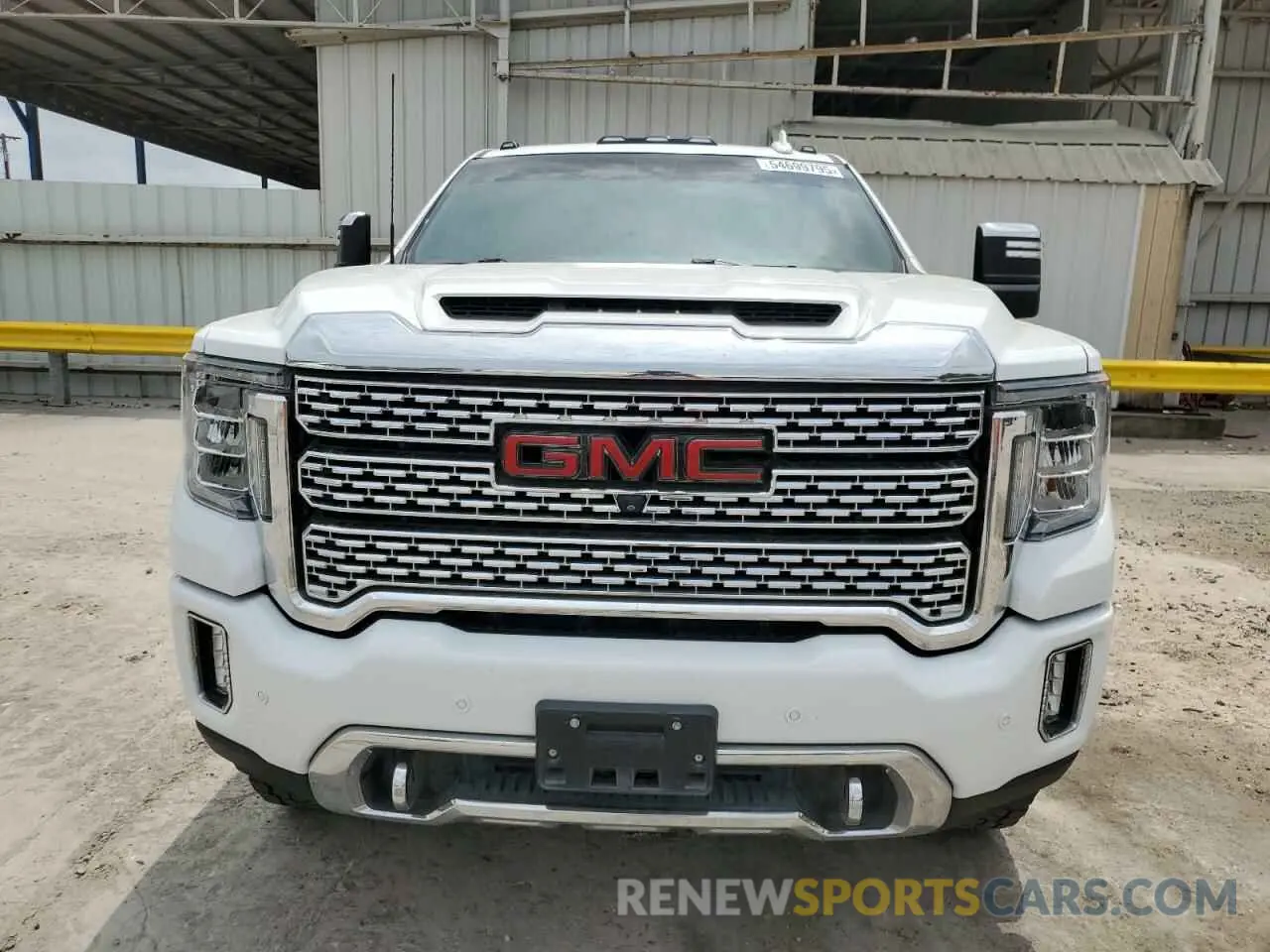 5 Photograph of a damaged car 1GT49REY5LF210606 GMC SIERRA 2020
