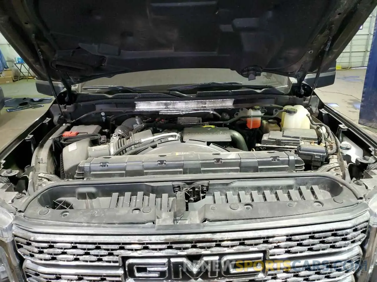 11 Photograph of a damaged car 1GT49REY6LF321679 GMC SIERRA 2020