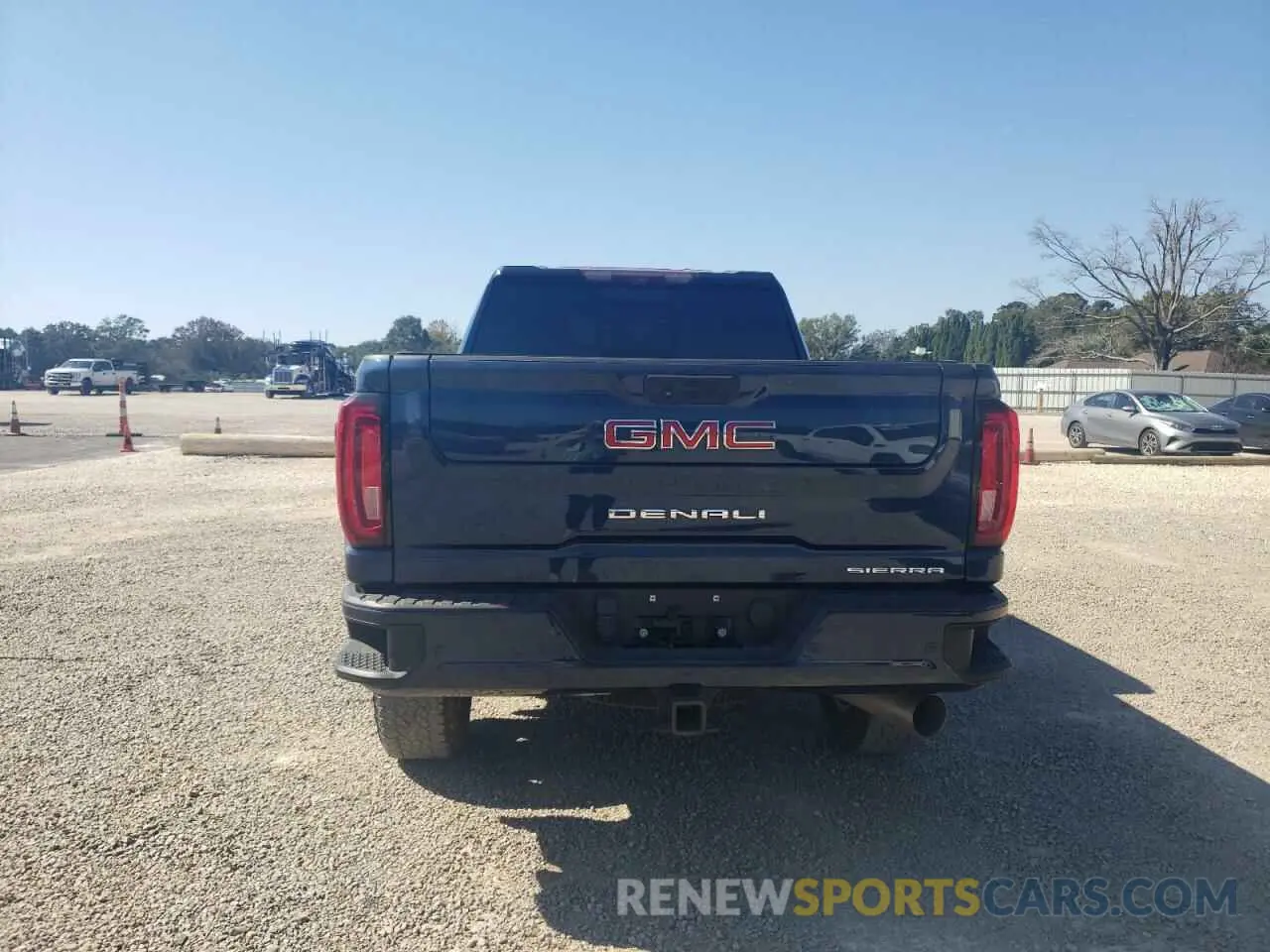 6 Photograph of a damaged car 1GT49REY7LF327152 GMC SIERRA 2020