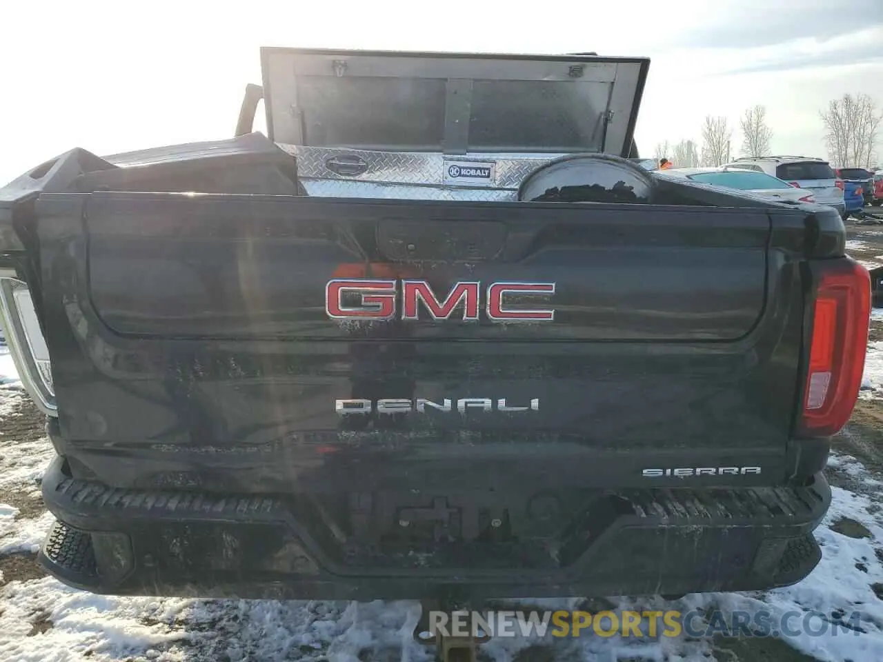 6 Photograph of a damaged car 1GT49REY9LF223116 GMC SIERRA 2020