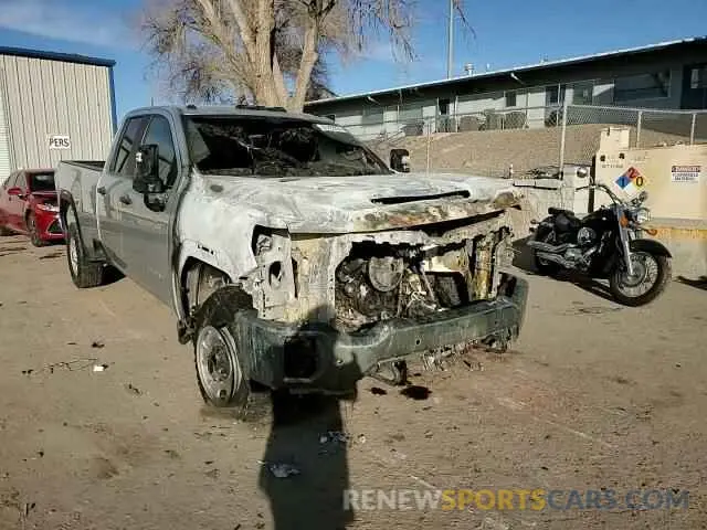 10 Photograph of a damaged car 1GT59LEY7LF209622 GMC SIERRA 2020