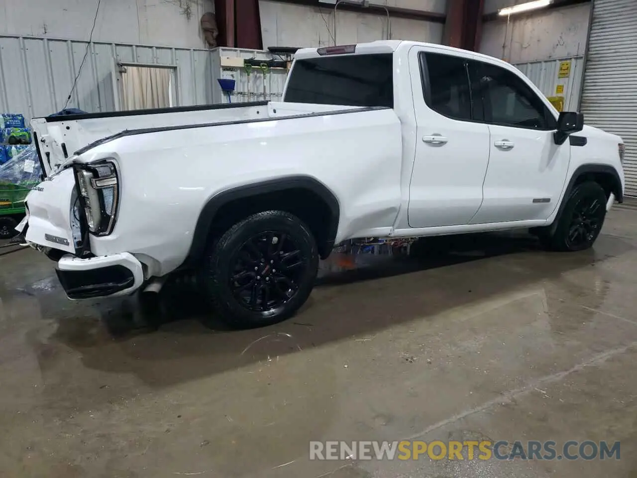 3 Photograph of a damaged car 1GTR8CEK2LZ152180 GMC SIERRA 2020