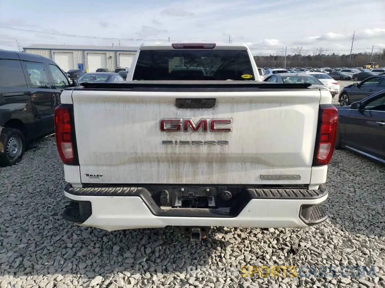 6 Photograph of a damaged car 1GTR9CEK6LZ166273 GMC SIERRA 2020
