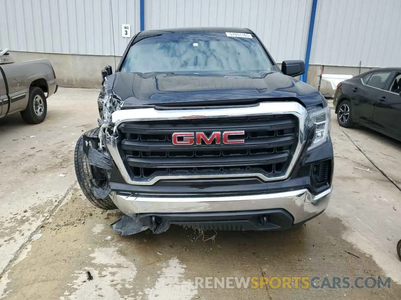 5 Photograph of a damaged car 1GTU9AEF8LZ209433 GMC SIERRA 2020