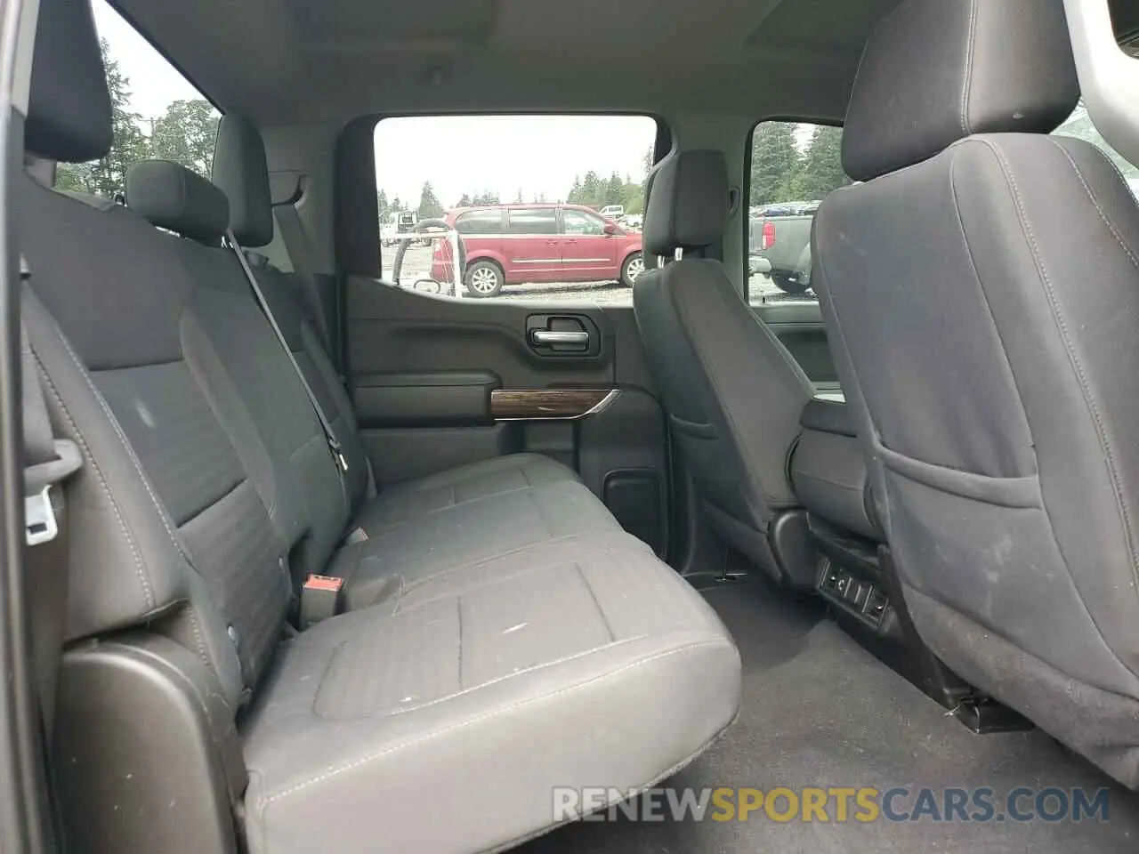 10 Photograph of a damaged car 1GTU9BED2LZ265162 GMC SIERRA 2020