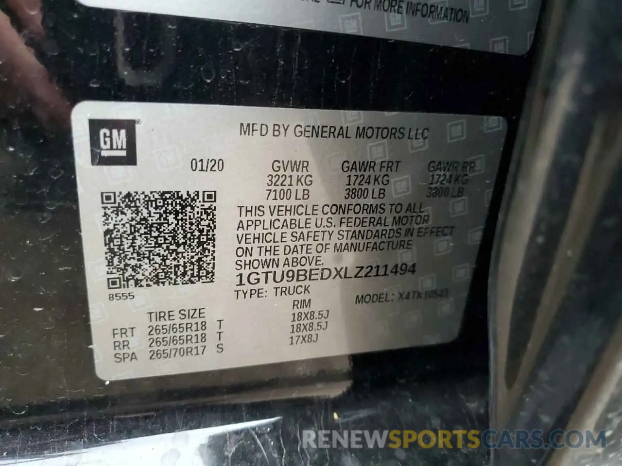 12 Photograph of a damaged car 1GTU9BEDXLZ211494 GMC SIERRA 2020