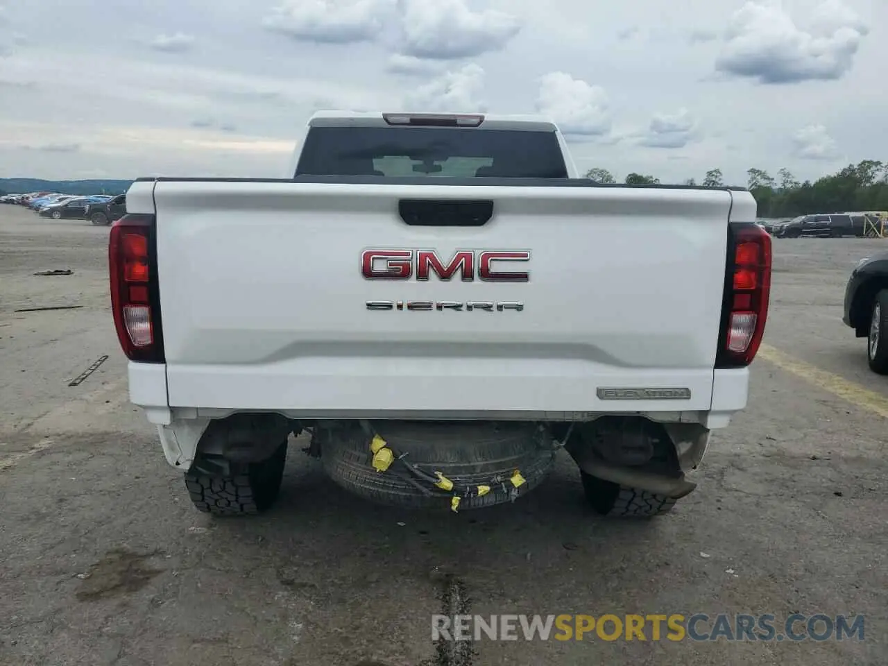 6 Photograph of a damaged car 1GTU9CED8LZ124568 GMC SIERRA 2020