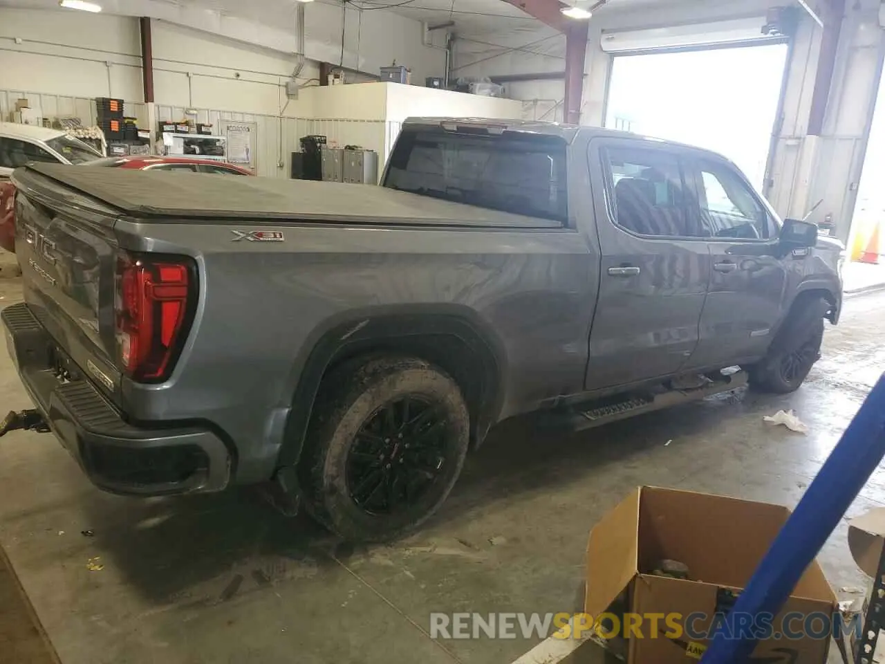 3 Photograph of a damaged car 1GTU9CET0LZ197487 GMC SIERRA 2020