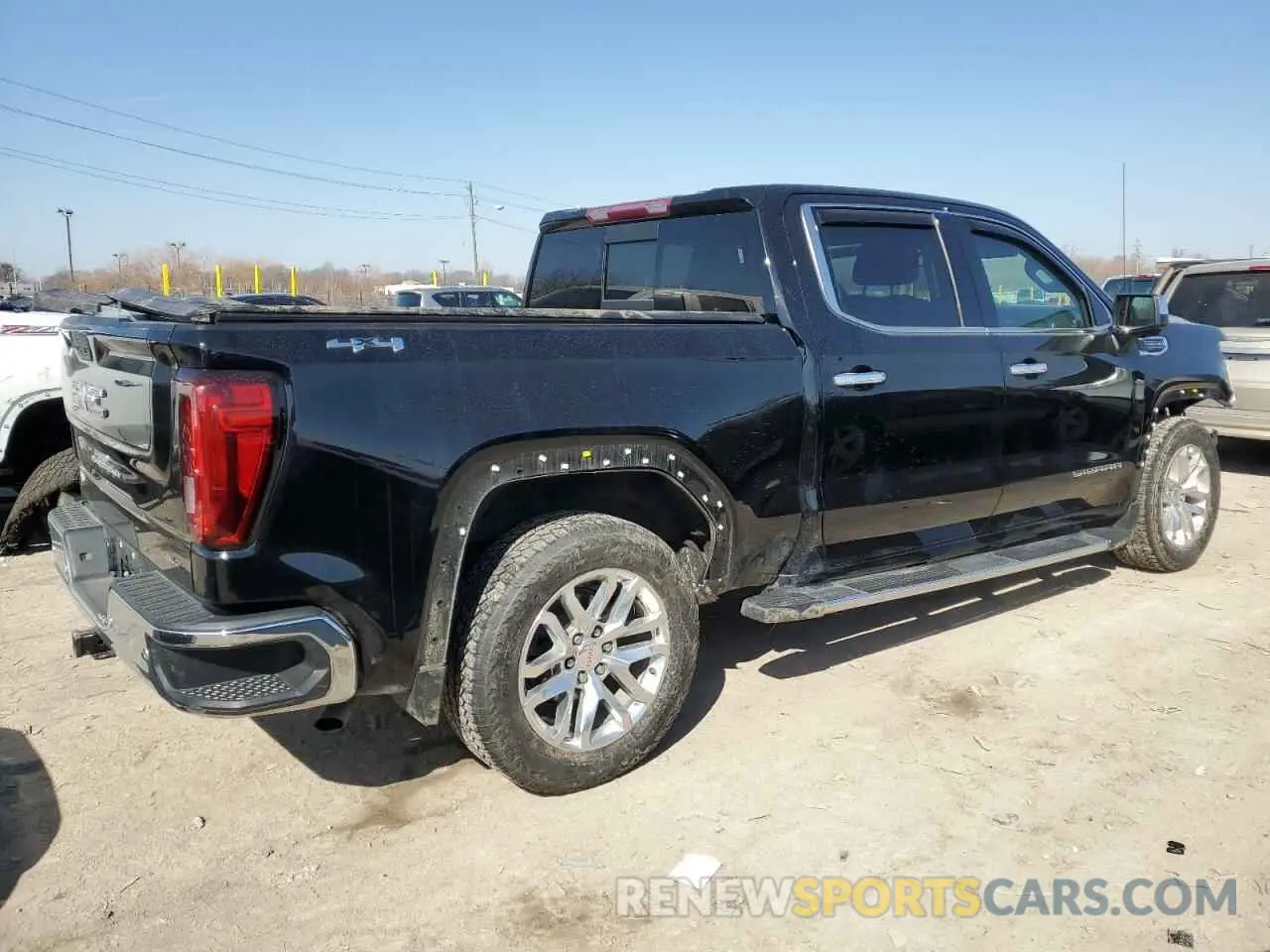 3 Photograph of a damaged car 1GTU9DED2LZ339739 GMC SIERRA 2020