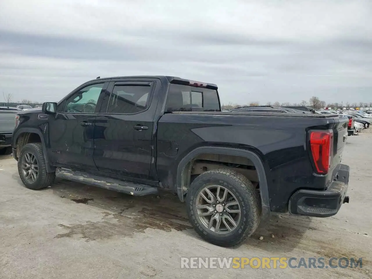 2 Photograph of a damaged car 1GTU9EET9LZ348774 GMC SIERRA 2020