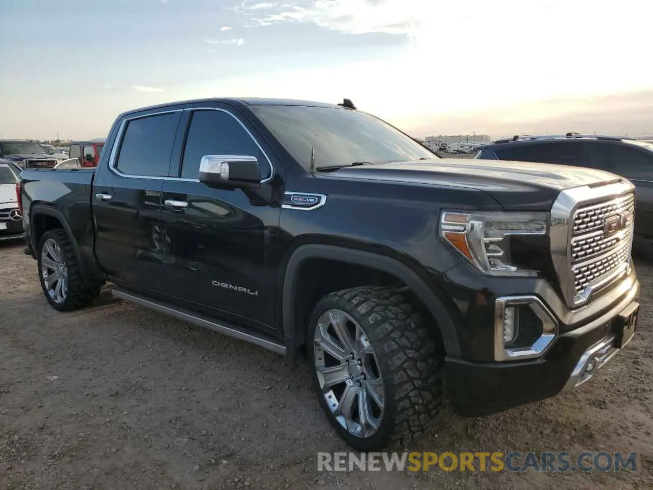 4 Photograph of a damaged car 1GTU9FEL5LZ216343 GMC SIERRA 2020