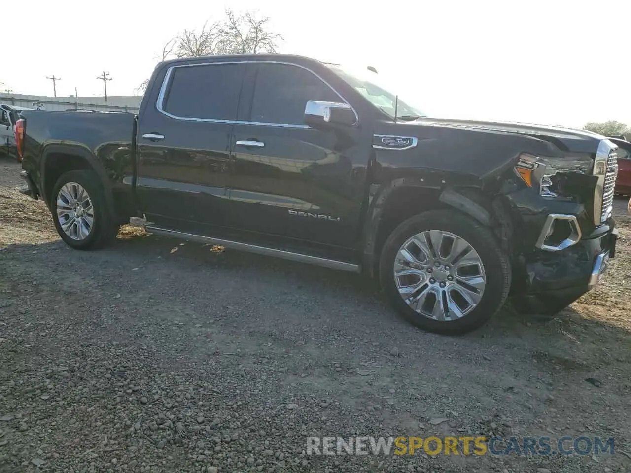 4 Photograph of a damaged car 1GTU9FEL5LZ236379 GMC SIERRA 2020